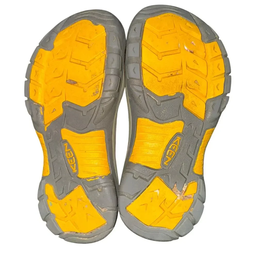 KEEN Newport Turquoise Sandals Kids Size 1 Outdoor Hiking Camping Lake